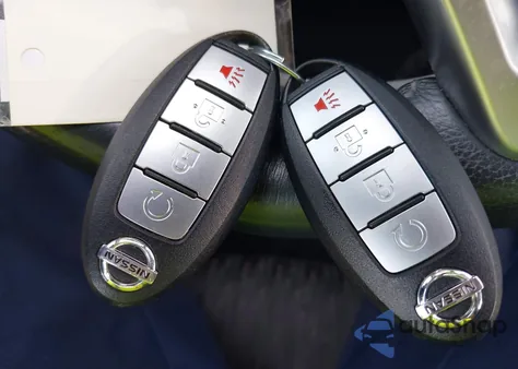 2017 Nissan Rogue Sv из США, поврежденный, VIN 5N1AT2MV0HC817097